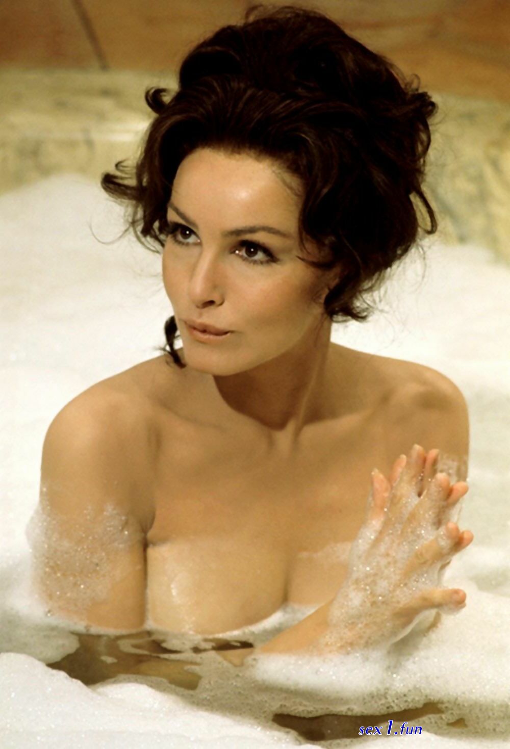 Julie Newmar Naked